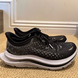 Hoka Kawana Black size 7